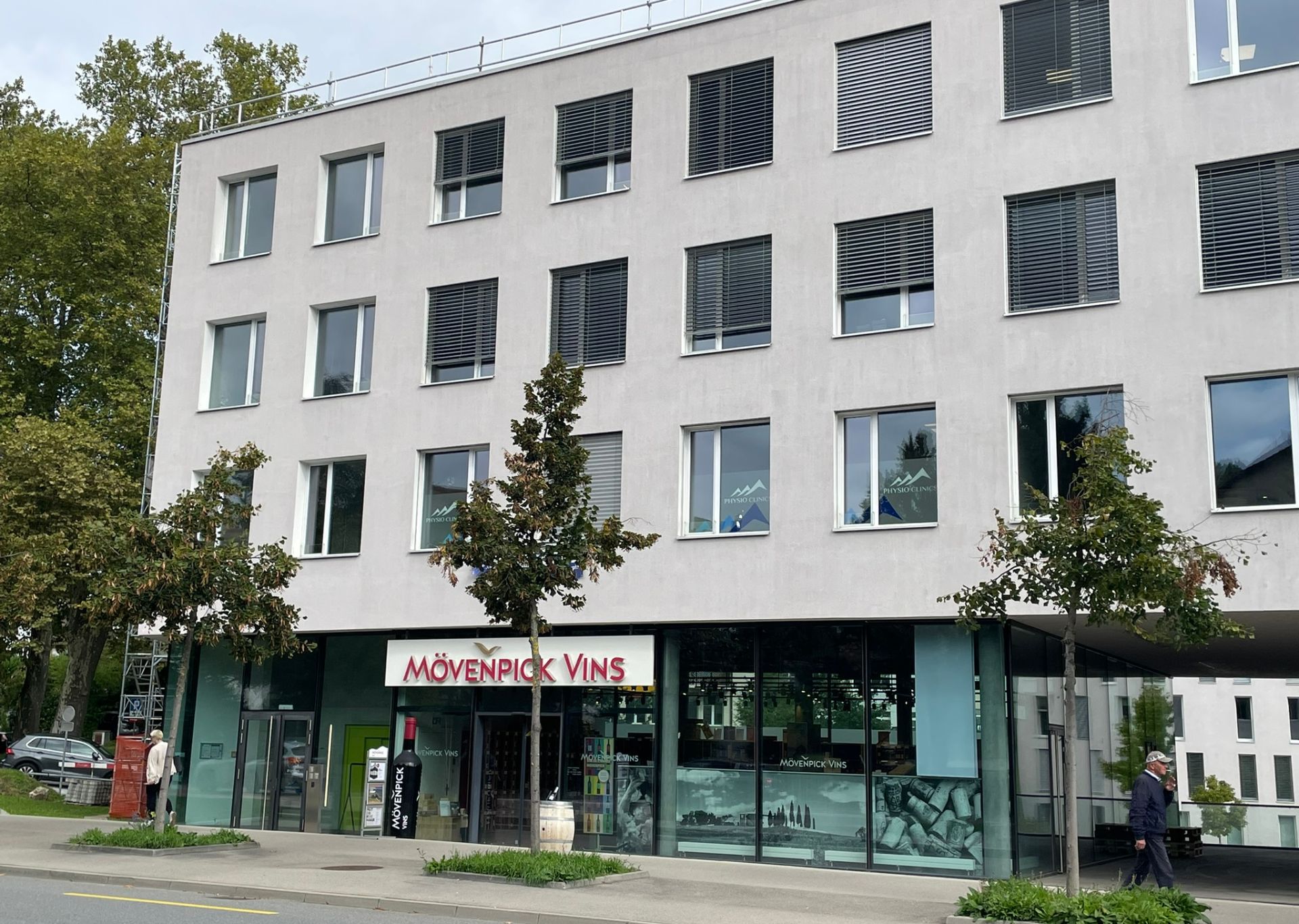 Physio Clinics Fribourg - nouveau centre de physiothérapie ouvert en octobre 2025.