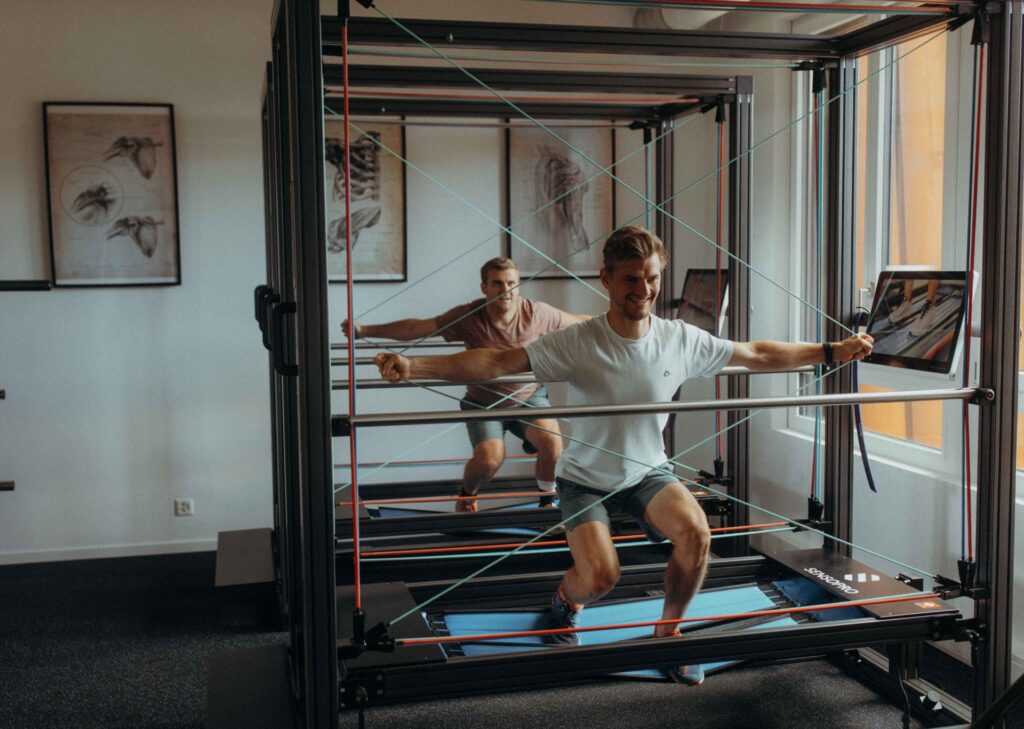 sensopro-physio-clinics-yverdon Rééducation sur-mesure - avec l'appareil Sensopro - en physiothérapie - disponible chez Physio Clinics Genève, Bulle, Yverdon.