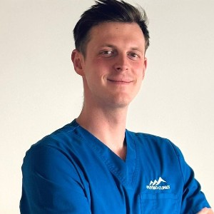 Florian, responsable du centre de physiothérapie Physio Clinics à Fribourg