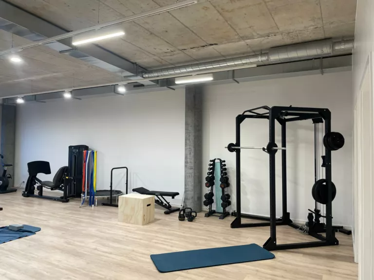 notre salle active de fribourg pour une rééducation en mouvement par l'exercice