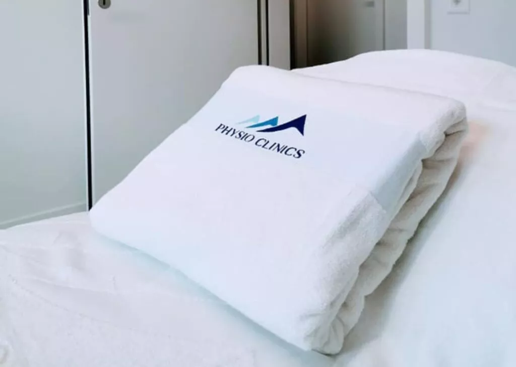 Salle de soin pour physiothérapie dans cabine individuelle