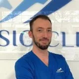 Antoine - physio diplômé - responsable du centre de physiothérapie à Lausanne, sous-gare.
