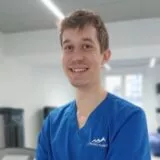 Baptiste, physiothérapeute responsable du centre Physio Clinics à Aigle-Gare