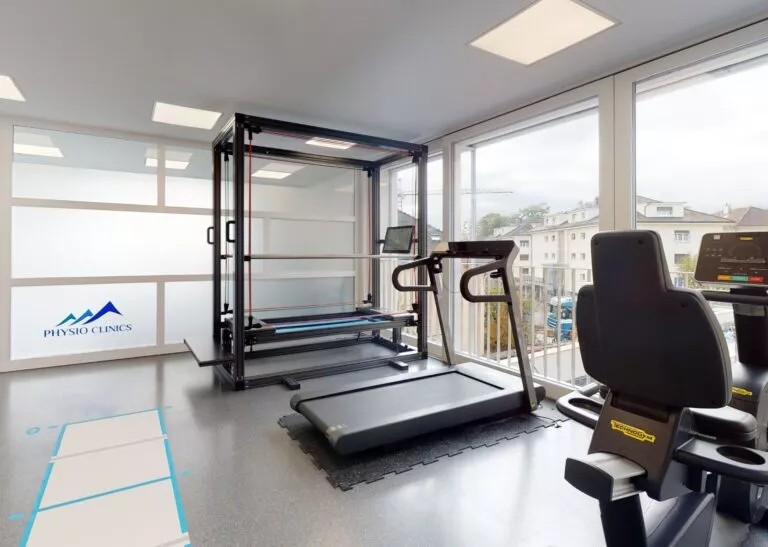 Apapreil Sensopro dans la salle active de physiothérapie chez Physio Clinics à Bulle