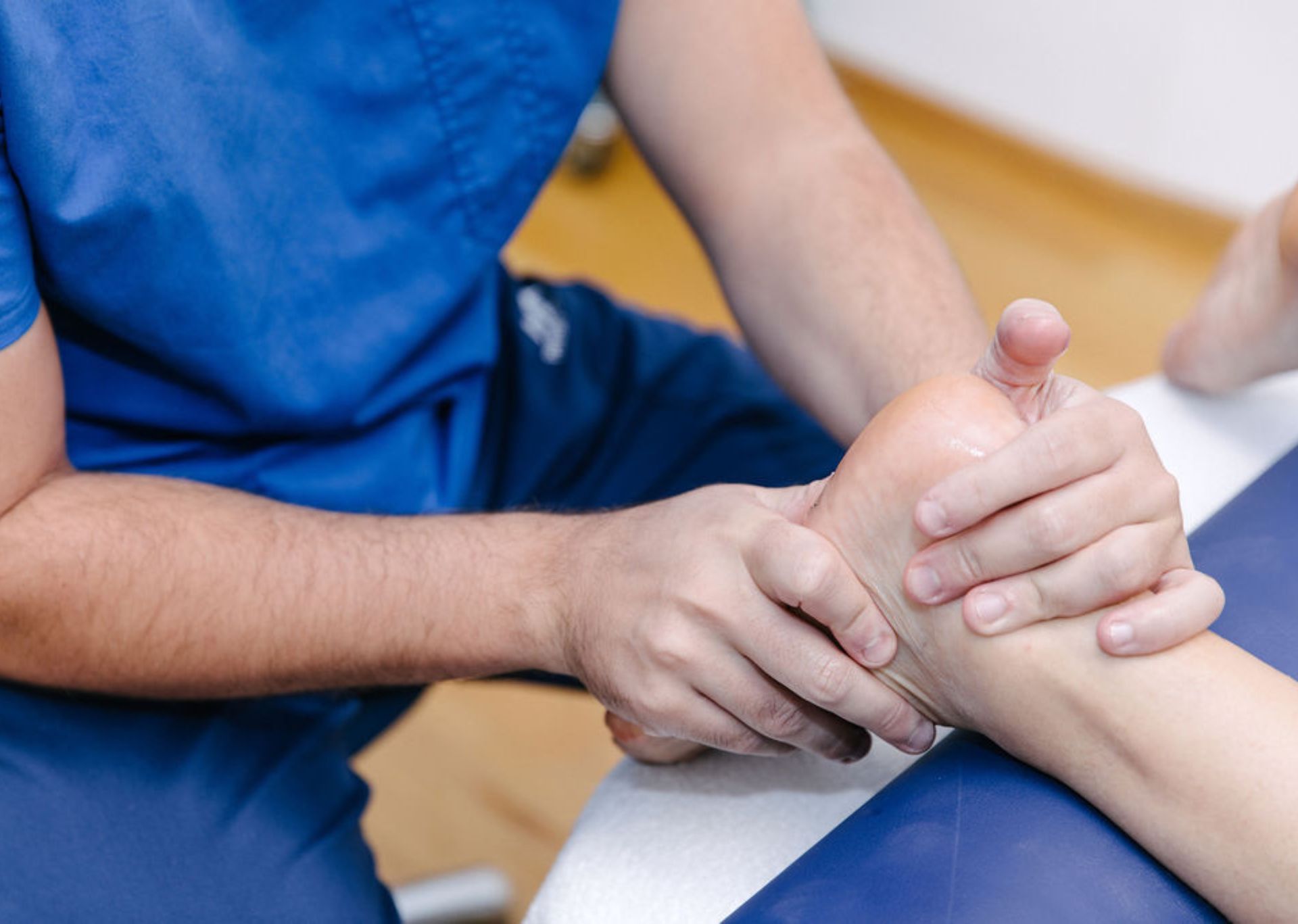 Rééducation manuelle en physiothérapie chez Physio Clinics